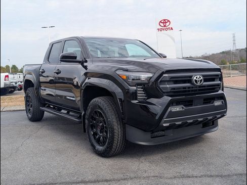 New 2026 Toyota Tacoma SR5 image 2