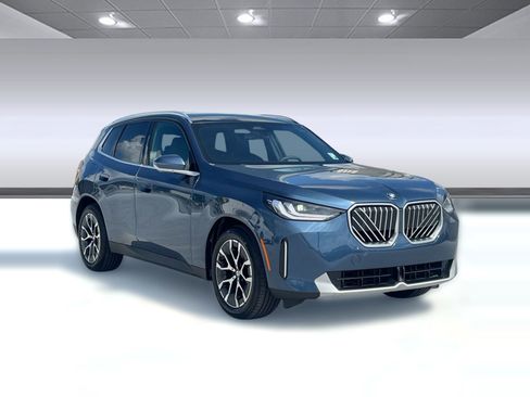 Used 2025 BMW X3 xDrive30i w/ Convenience Package image 7