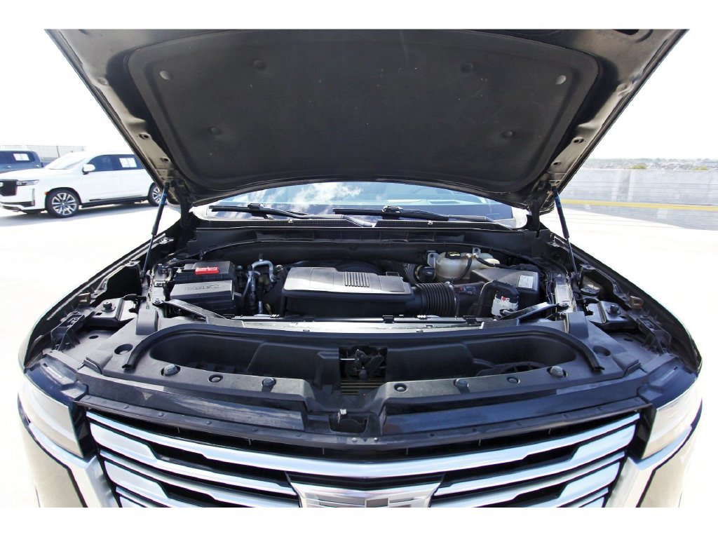 Used 2021 Cadillac Escalade Premium Luxury Platinum w/ Heavy-Duty Trailer Package AWD/4WD image 33