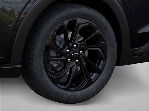 New 2027 Chevrolet Bolt RS w/ Super Cruise Package FWD image 9