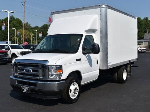 New 2025 Ford E-350 and Econoline 350 Super Duty w/ Power Equipment Group RWD image 15