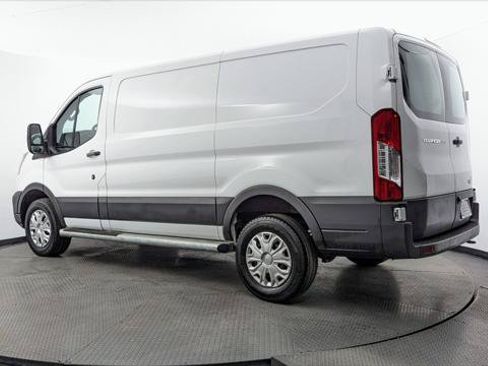 Used 2024 Ford Transit 250 Low Roof w/ Exterior Upgrade Package RWD image 6