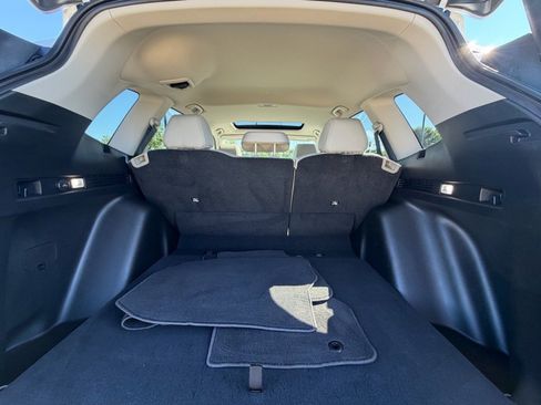 Used 2025 Honda CR-V EX-L image 5