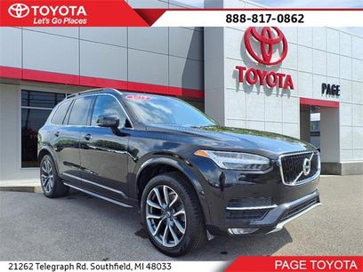 Used 2019 Volvo XC90 T6 Momentum w/ Advanced Package