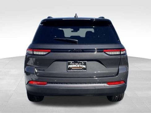 New 2026 Jeep Grand Cherokee Limited image 6