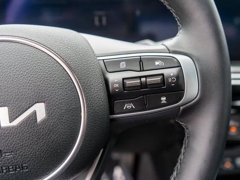 Used 2025 Kia K5 GT-Line AWD/4WD image 24