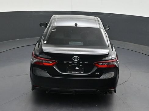 Used 2022 Toyota Camry SE w/ Audio Upgrade Package FWD image 18