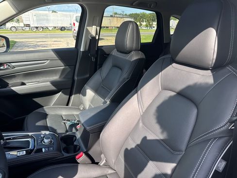 New 2025 MAZDA CX-5 AWD 2.5 S w/ Premium Plus Pkg image 9