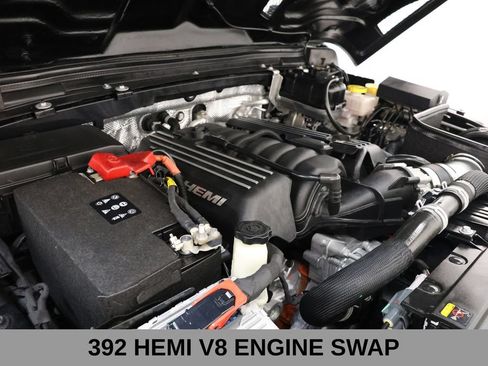 Used 2025 Jeep Wrangler Unlimited Sport AWD/4WD image 15