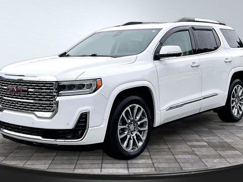 Used 2023 GMC Acadia Denali w/ Denali Technology Package AWD/4WD image 12