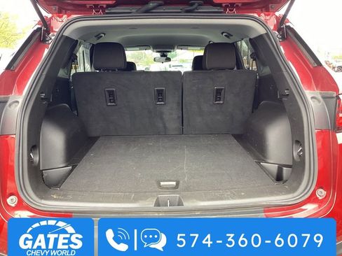 Used 2025 Chevrolet Blazer LT AWD/4WD image 10