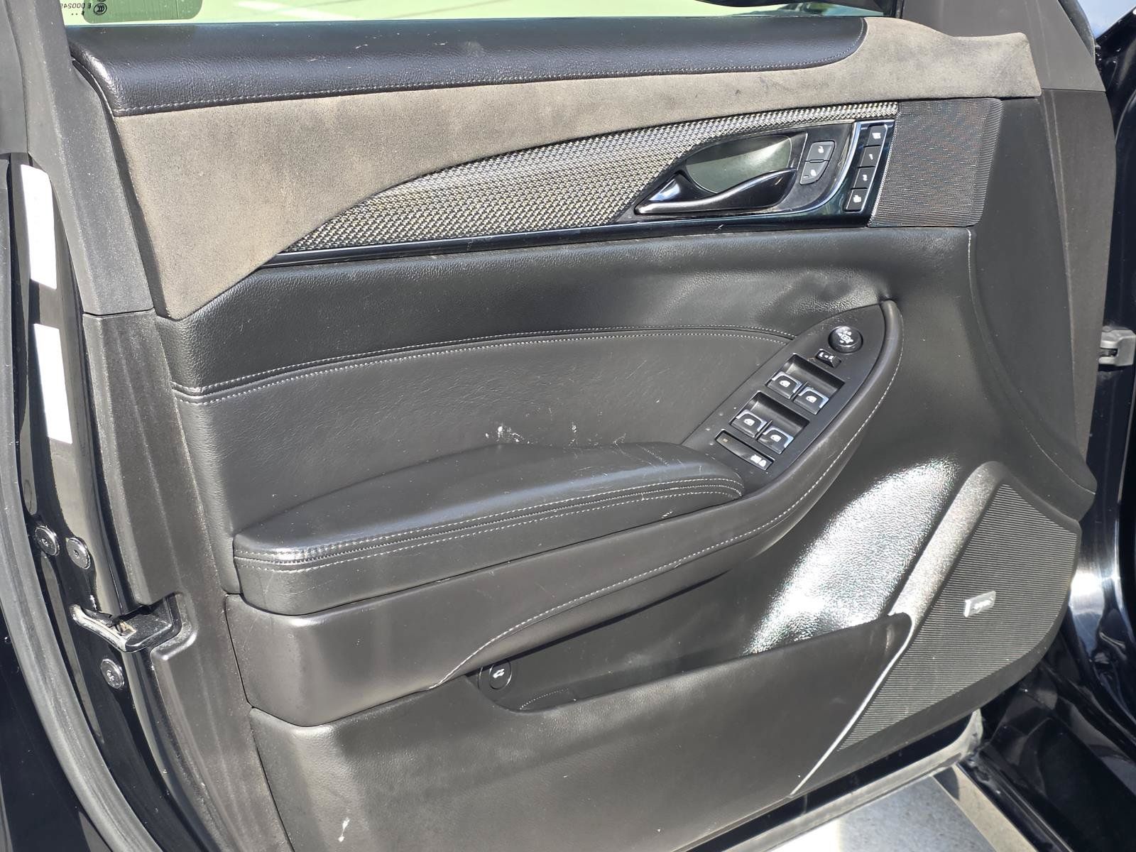 Used 2017 Cadillac CTS V w/ Carbon Fiber Package RWD image 18
