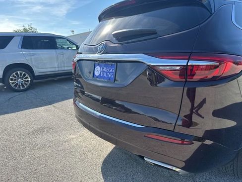 Used 2020 Buick Enclave Avenir w/ Avenir Technology Package AWD/4WD image 15
