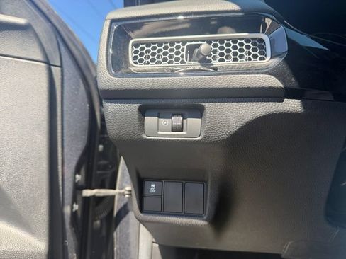 Used 2025 Honda Civic Sport image 14