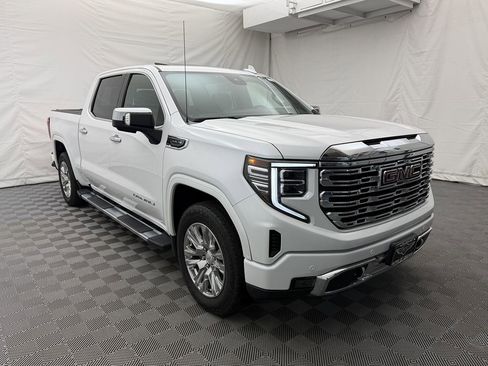 Used 2022 GMC Sierra 1500 Denali image 4