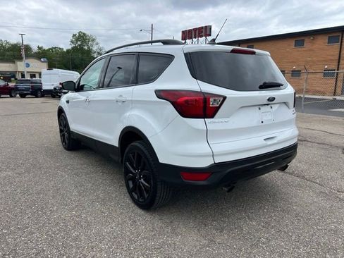 Certified 2019 Ford Escape SE AWD/4WD image 6