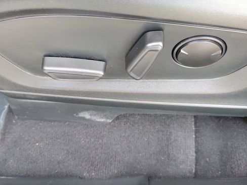 Certified 2023 Ford Explorer XLT w/ Equipment Group 202A image 24