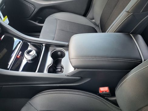 New 2025 Jeep Grand Cherokee Laredo w/ Luxury Tech Group I image 21