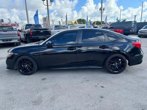 Used 2022 Honda Civic Sport image 1