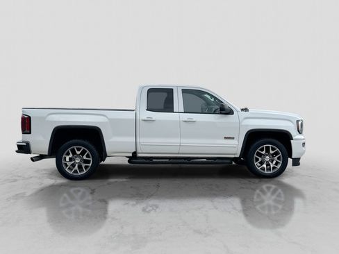 Used 2018 GMC Sierra 1500 SLT AWD/4WD image 9