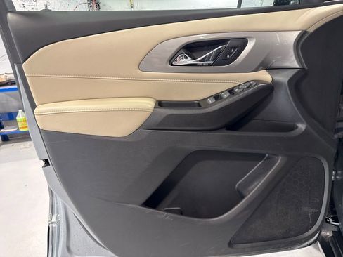 Used 2023 Chevrolet Traverse LS w/ LPO, Floor Liner Package AWD/4WD image 29
