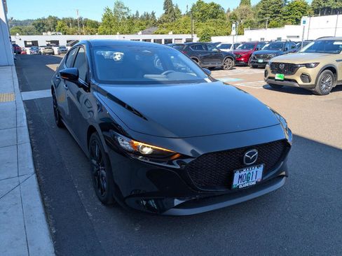 Used 2025 MAZDA MAZDA3 s Sport FWD image 8