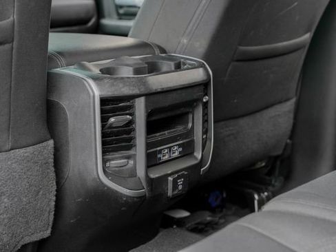 Used 2022 RAM 2500 Big Horn w/ Level C Equiment Group AWD/4WD image 42