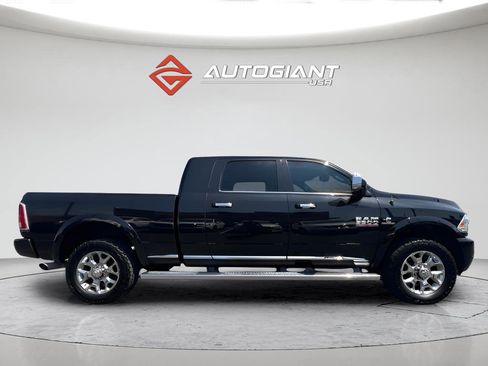 Used 2017 RAM 3500 Laramie Longhorn AWD/4WD image 9