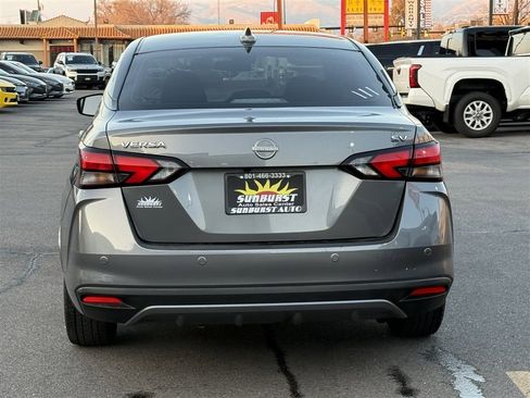 Used 2023 Nissan Versa SV image 6