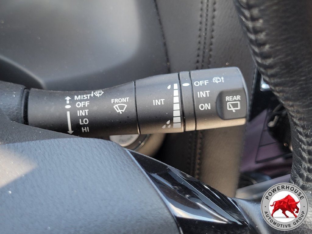Used 2024 Nissan Armada SV AWD/4WD image 32