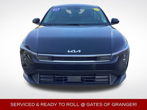 Used 2025 Kia K4 FWD image 3