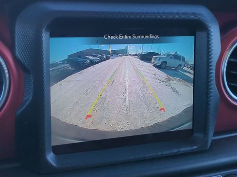 Used 2022 Jeep Wrangler Unlimited Rubicon w/ Dual Top Group image 33