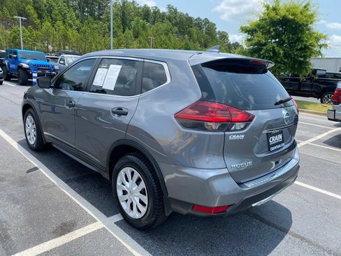 Used 2018 Nissan Rogue S FWD image 5