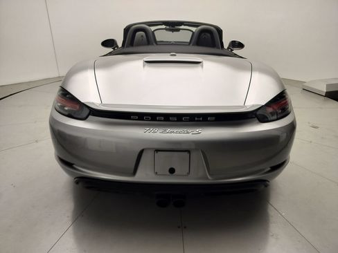 Certified 2017 Porsche 718 Boxster S RWD image 6