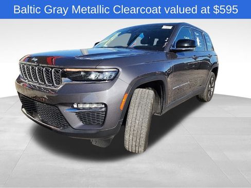 Used 2023 Jeep Grand Cherokee 4WD 4xe image 2
