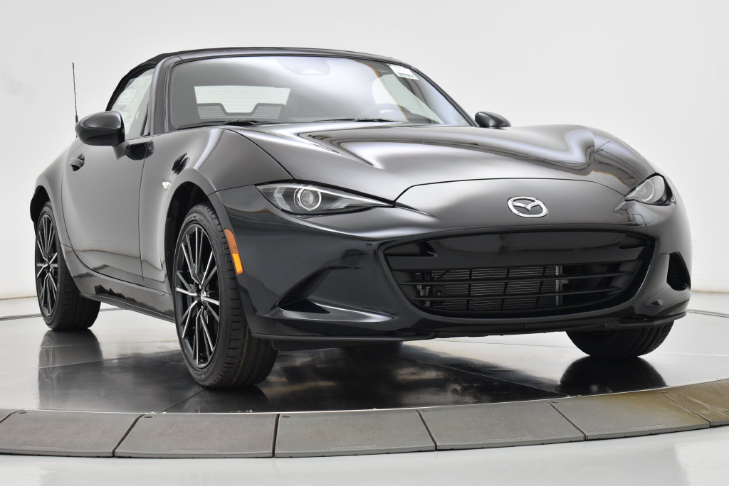 New 2026 MAZDA MX-5 Miata Grand Touring w/ Weather Package RWD image 13