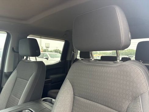 Used 2019 Chevrolet Silverado 1500 LT Trail Boss AWD/4WD image 13