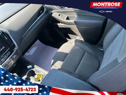 Used 2023 Chevrolet Traverse LT FWD image 24