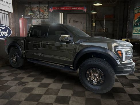 Used 2025 Ford F150 Raptor w/ Equipment Group 803A Raptor R image 2