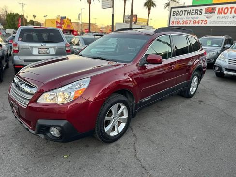 Used 2014 Subaru Outback 2.5i Limited image 9