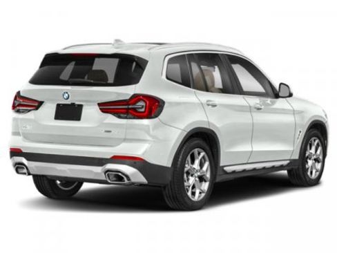 Used 2022 BMW X3 xDrive30i w/ Convenience Package image 2