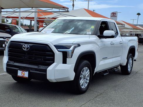 Certified 2025 Toyota Tundra SR5 w/ Advanced Technology Package AWD/4WD image 3