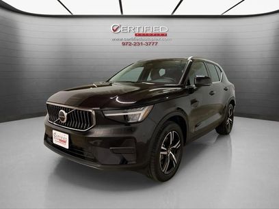 Used 2025 Volvo XC40 B5 Core