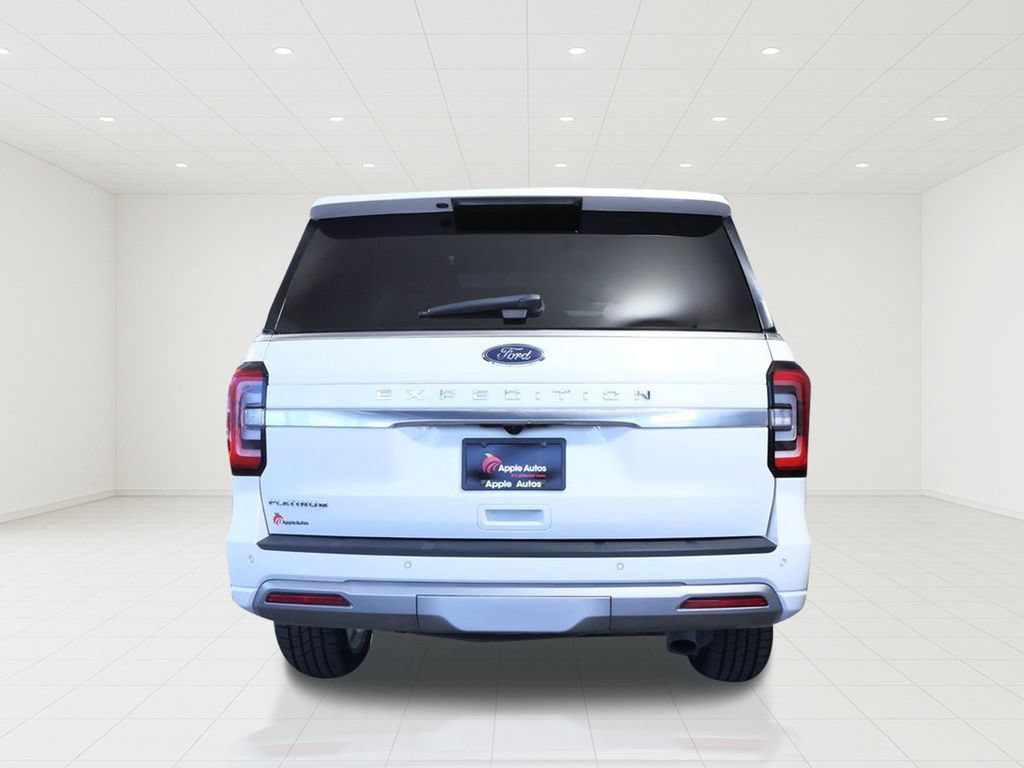 Used 2023 Ford Expedition Platinum AWD/4WD image 5