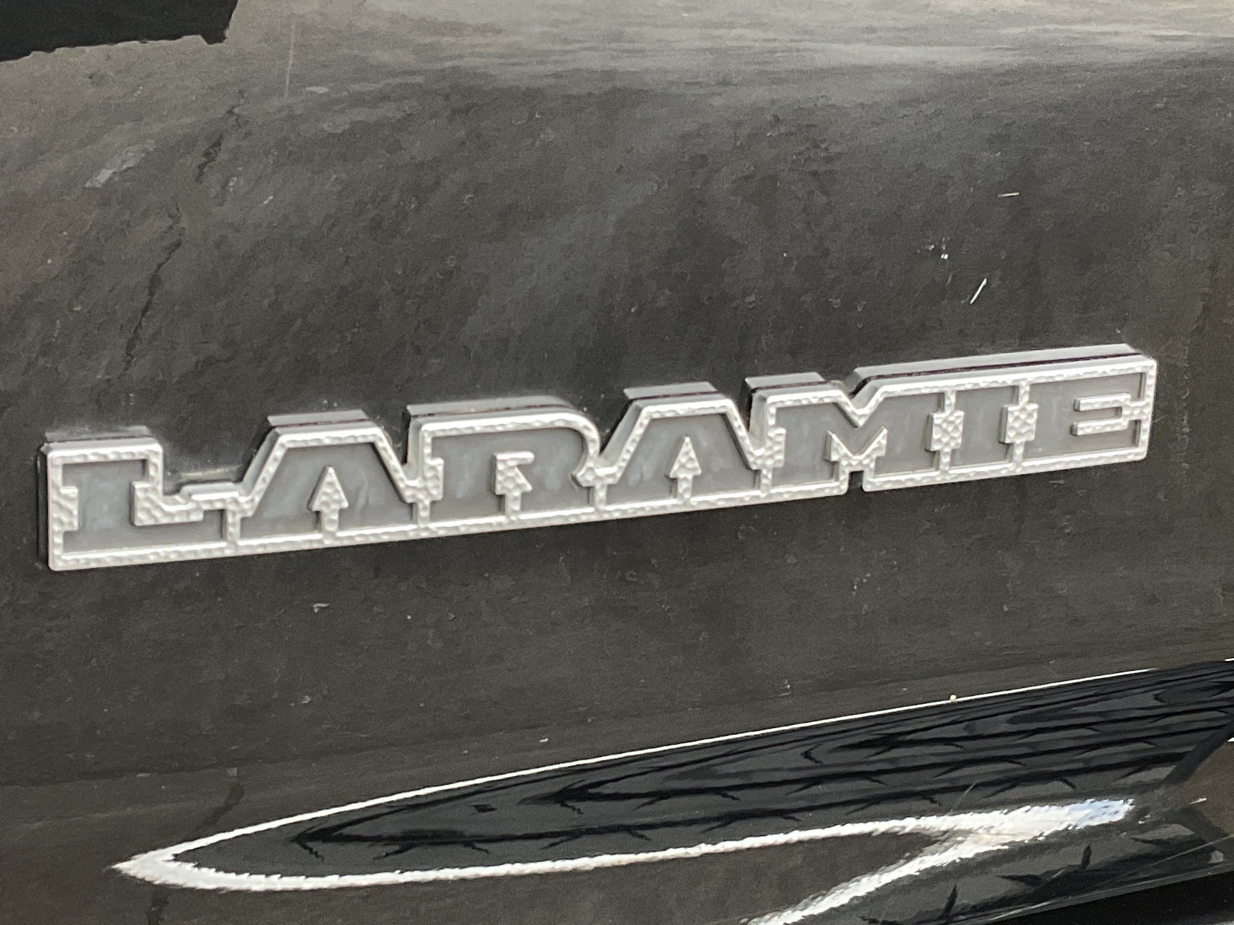 Used 2023 RAM 1500 Laramie AWD/4WD image 7