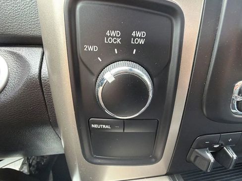 Used 2014 RAM 3500 Big Horn image 18