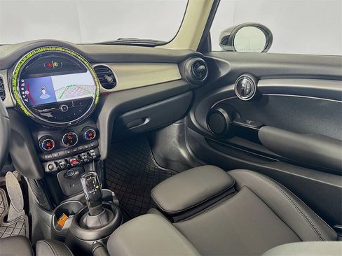 Certified 2024 MINI Cooper S image 24