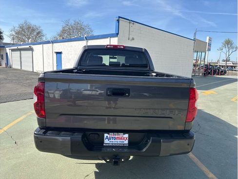 Used 2017 Toyota Tundra Limited w/ Limited Premium Package image 7