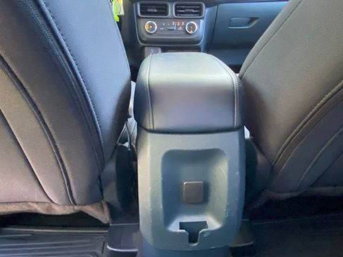 Used 2022 Ford Maverick XL FWD image 32