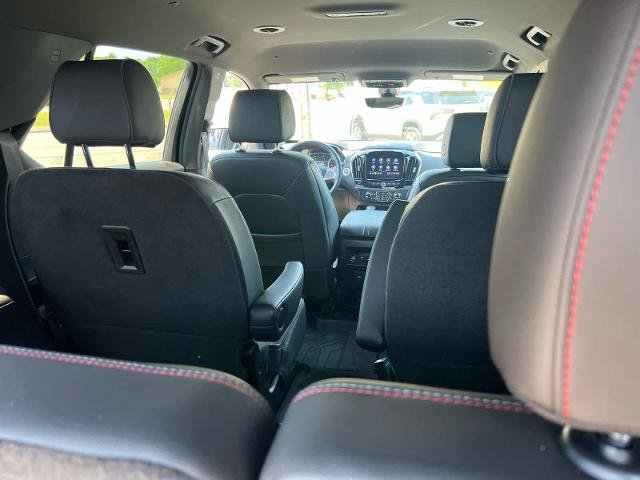 Used 2023 Chevrolet Traverse RS w/ LPO, Floor Liner Package AWD/4WD image 14